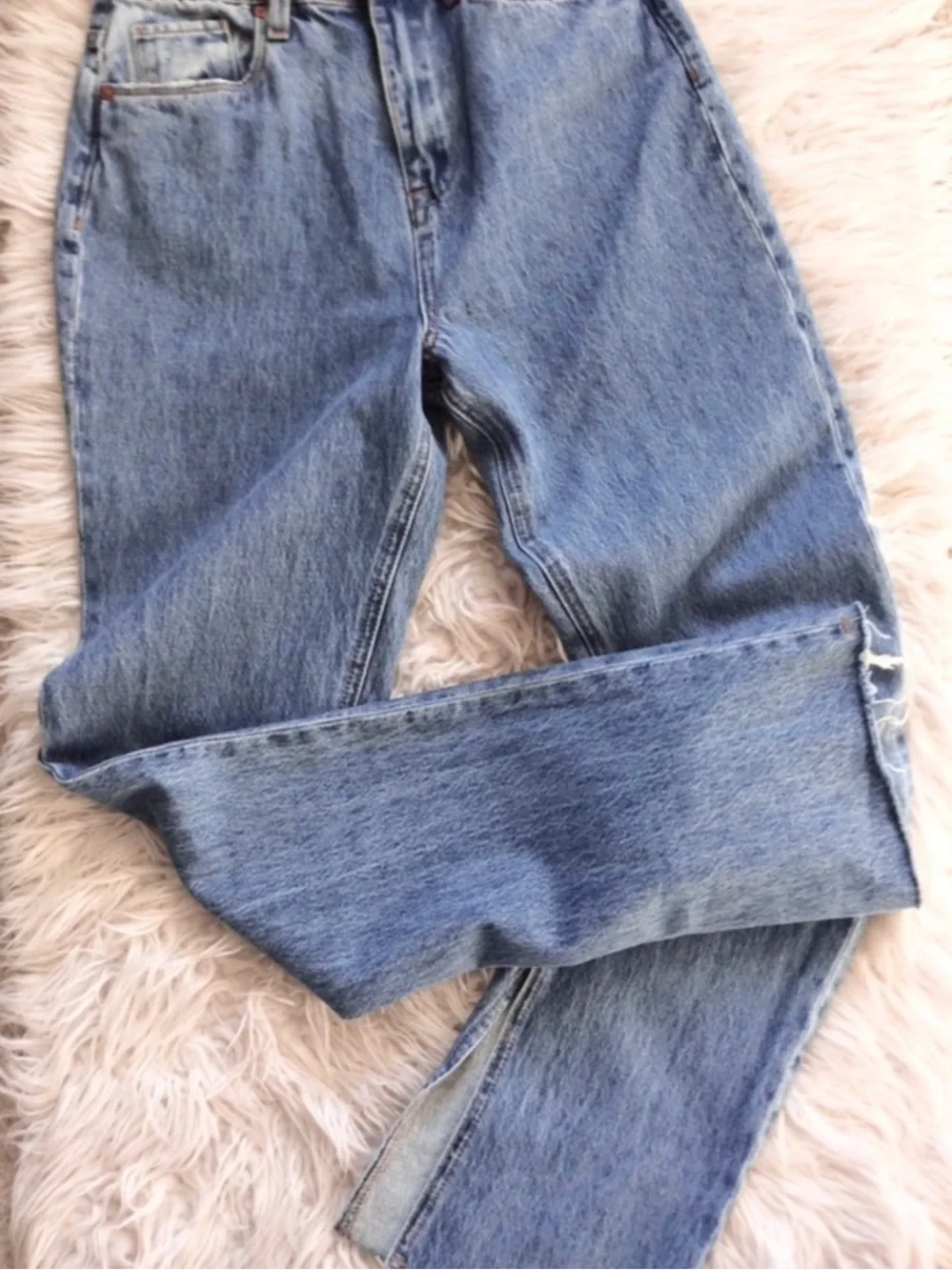 [BLANKNYC] The Cooper Long Slim Straight Jeans